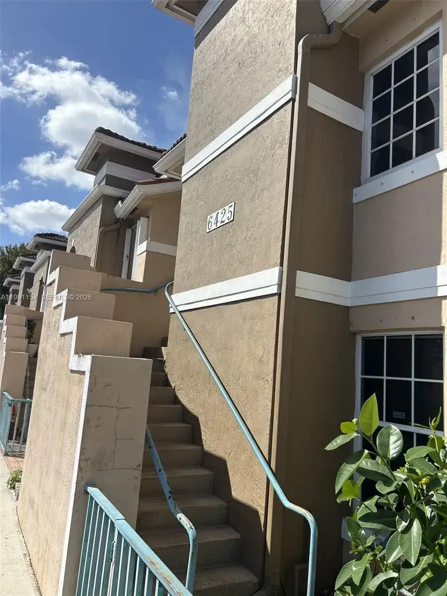 6425 SW 130th Pl # 704, Miami FL 33183 photo 3