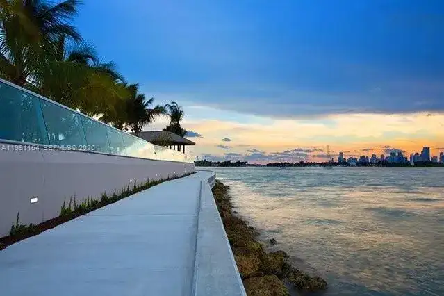 1500 Bay Rd # 854S, Miami Beach FL 33139 photo 5