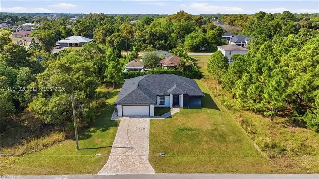 1013 ATHERTON AVE, Lehigh Acres FL 33971 photo 3