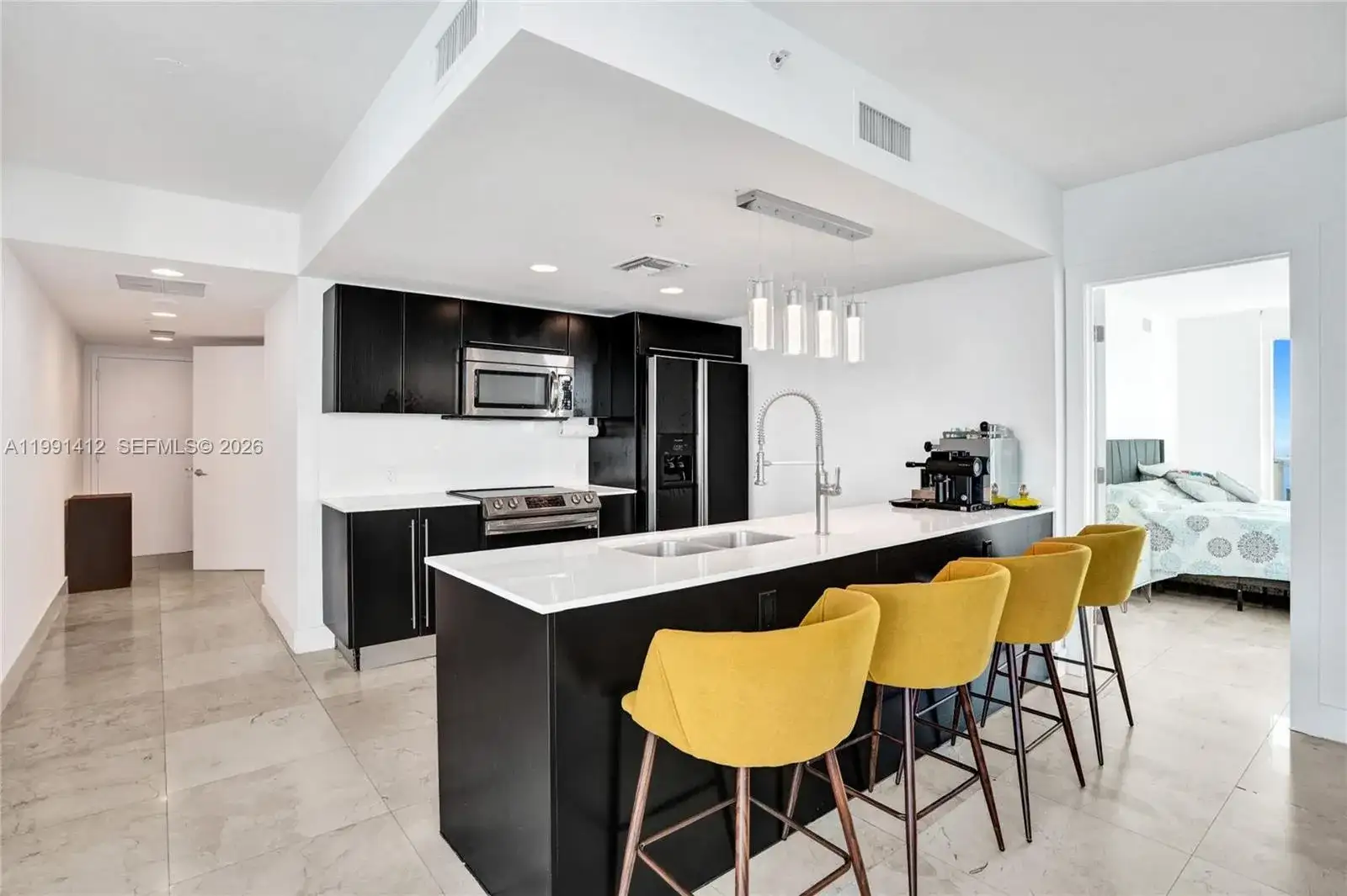 665 NE 25th St # 2105, Miami FL 33137 photo 5