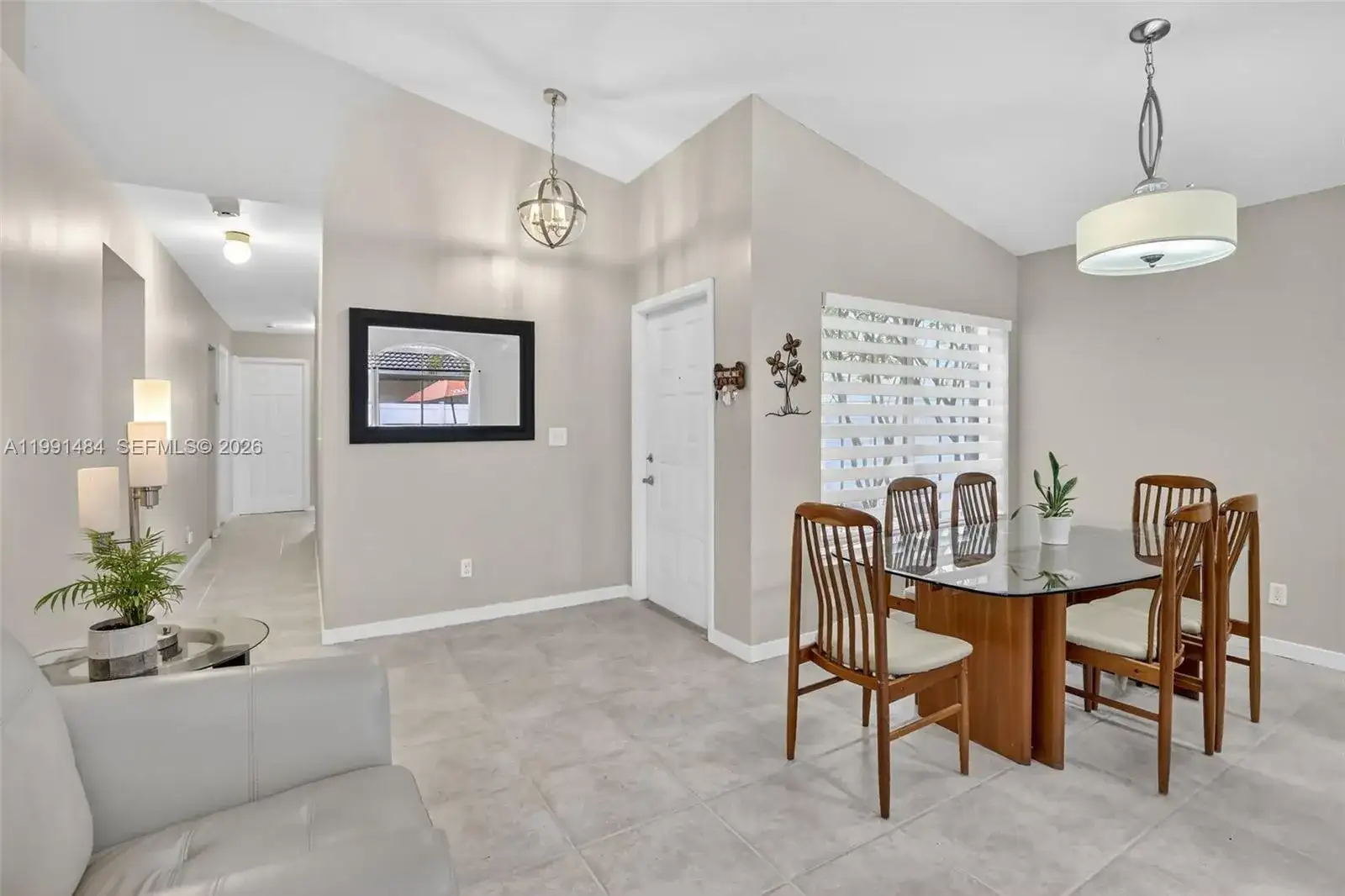 922 Opal Ter, Weston FL 33326 photo 3