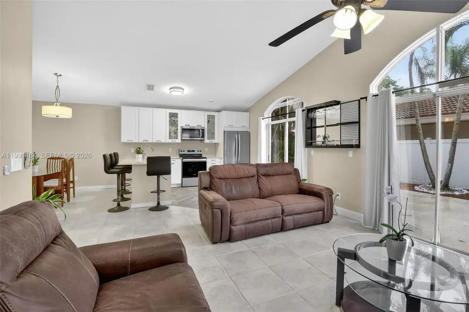 922 Opal Ter, Weston FL 33326 photo 5