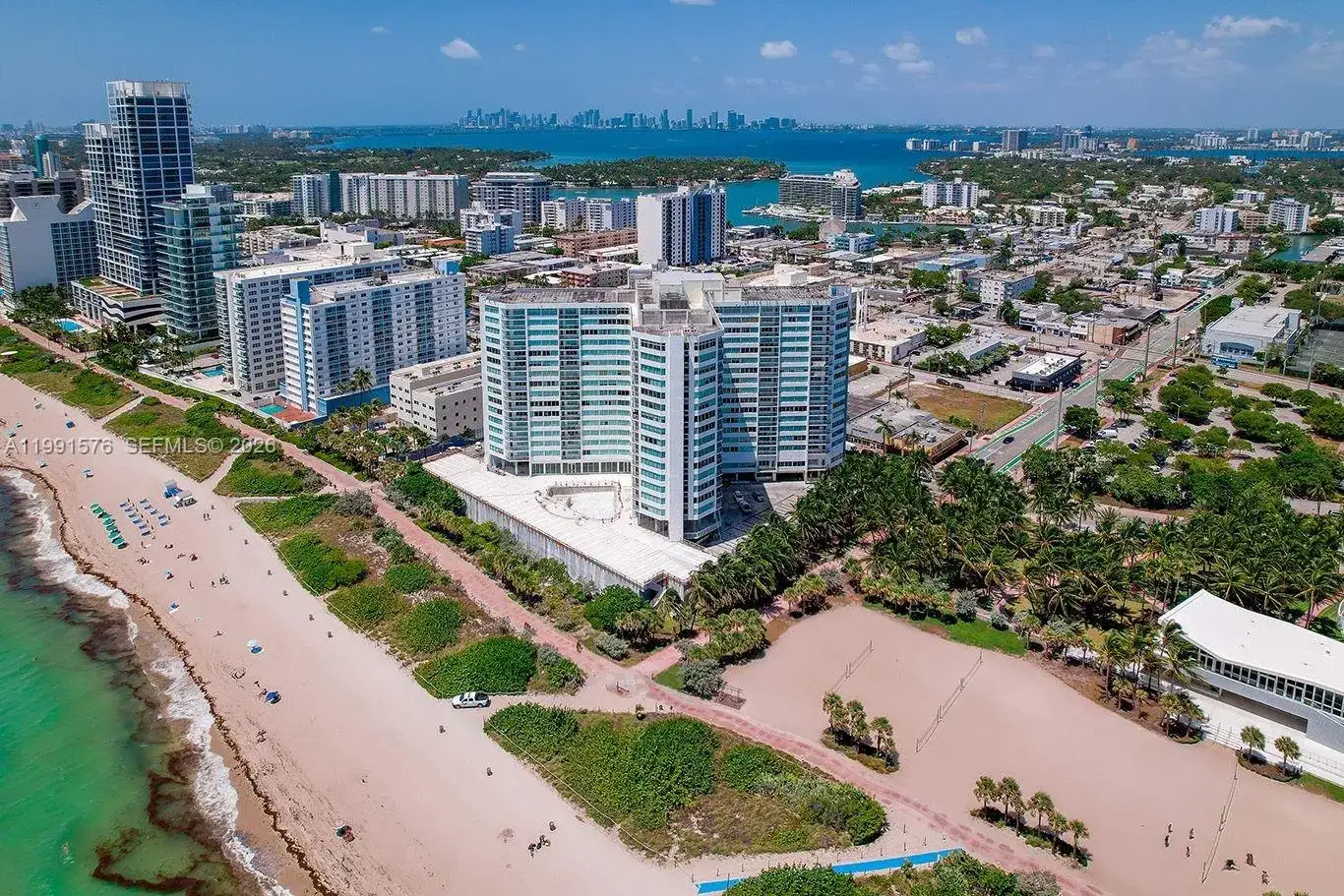 7135 Collins Ave # 625, Miami Beach FL 33141 photo 2