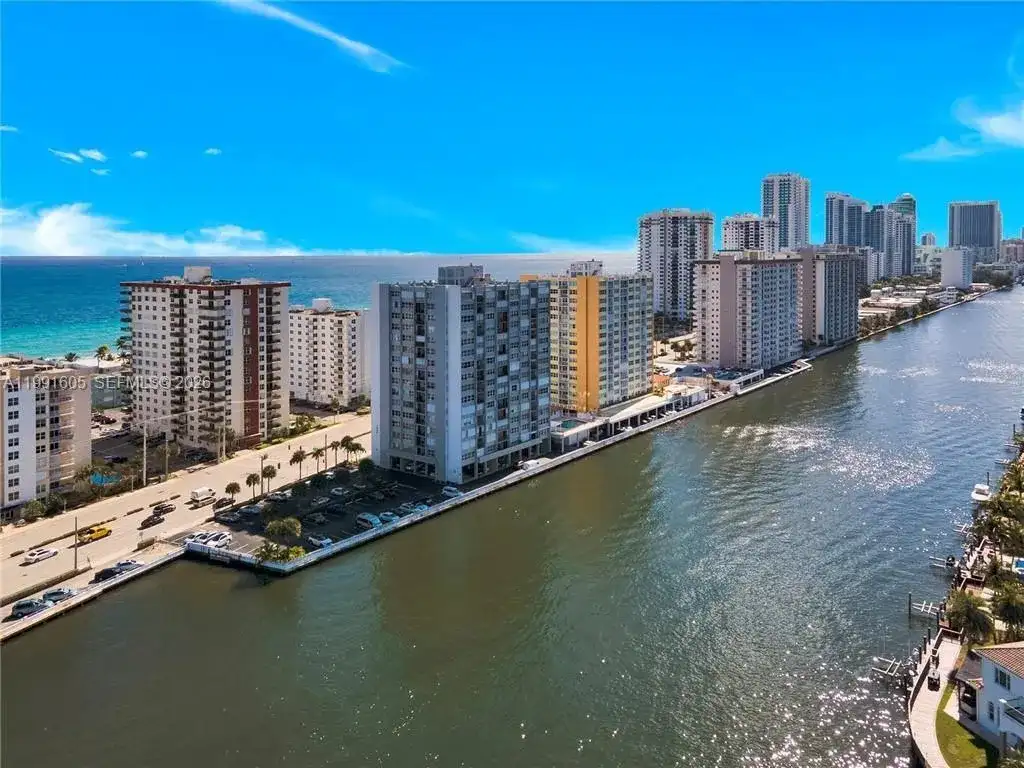 1400 S Ocean Dr # 1004, Hollywood FL 33019 photo 2