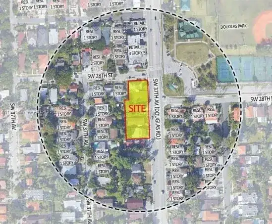 2828 SW 37th Ave, Miami FL 33133 photo 2