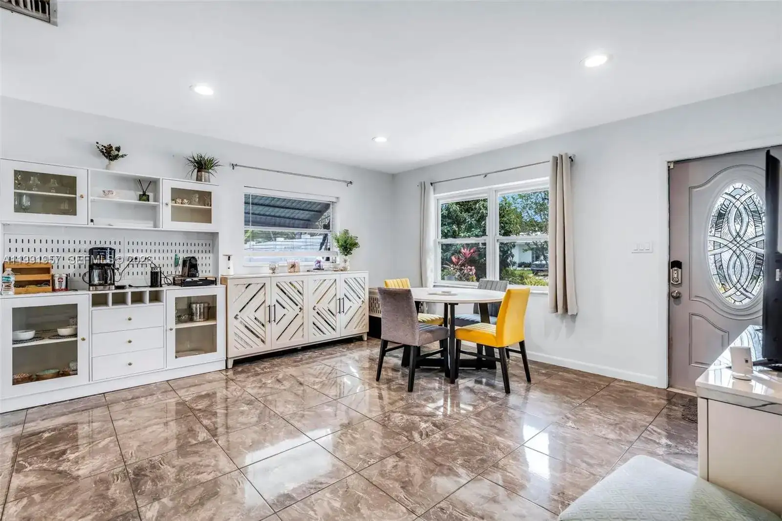 7211 NW 76th St, Tamarac FL 33321 photo 3