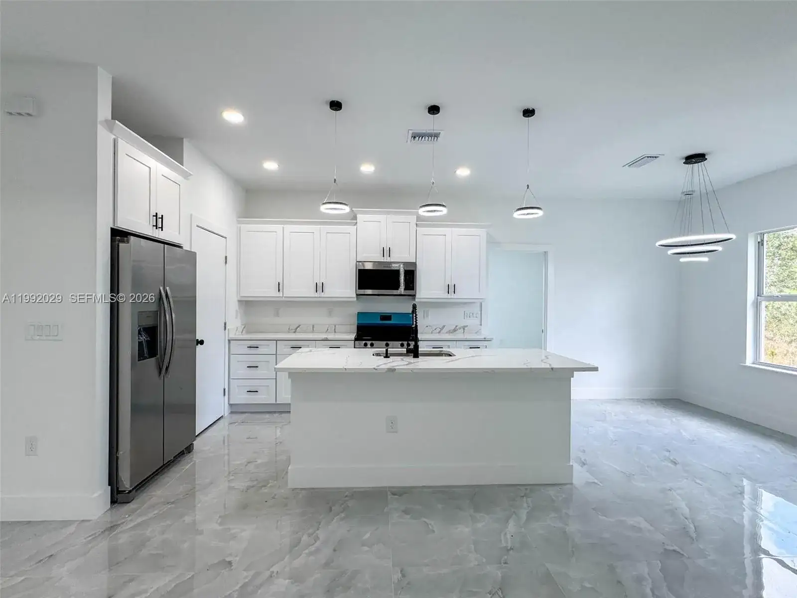 852 Belden Ave, Lehigh Acres FL 33974 photo 3