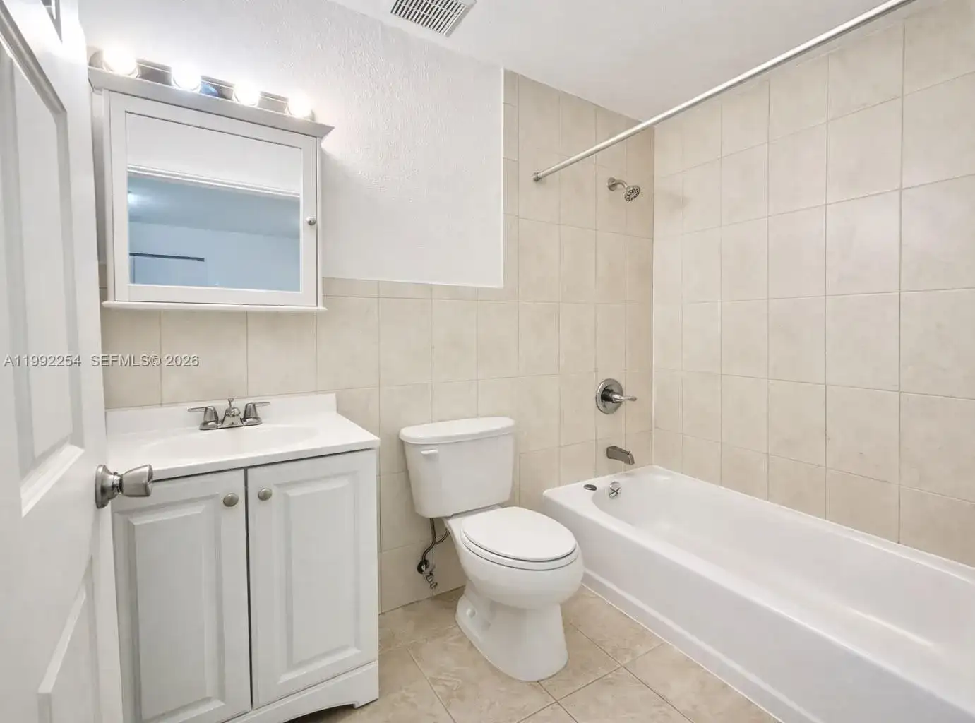 2471 NW 18th Ter # A, Miami FL 33125 photo 4
