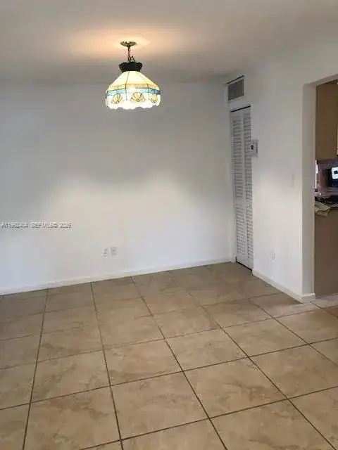 6713 SW 112th Ct, Miami FL 33173 photo 2