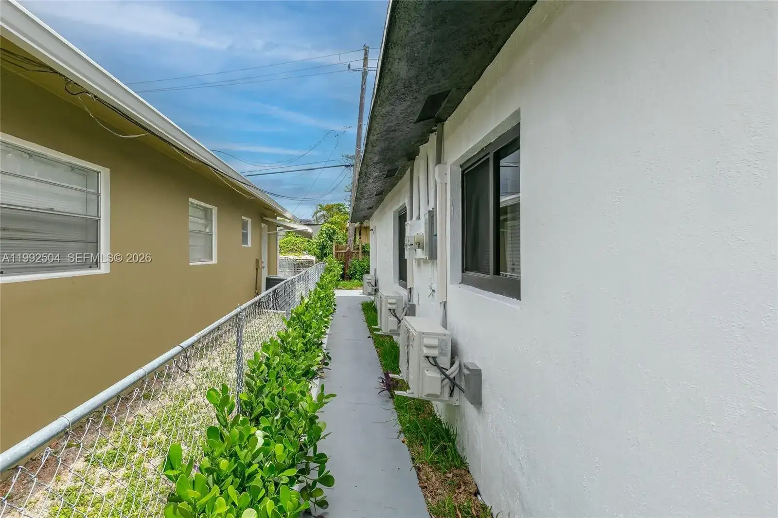 6125 SW 40th Ct, Miramar FL 33023 photo 5