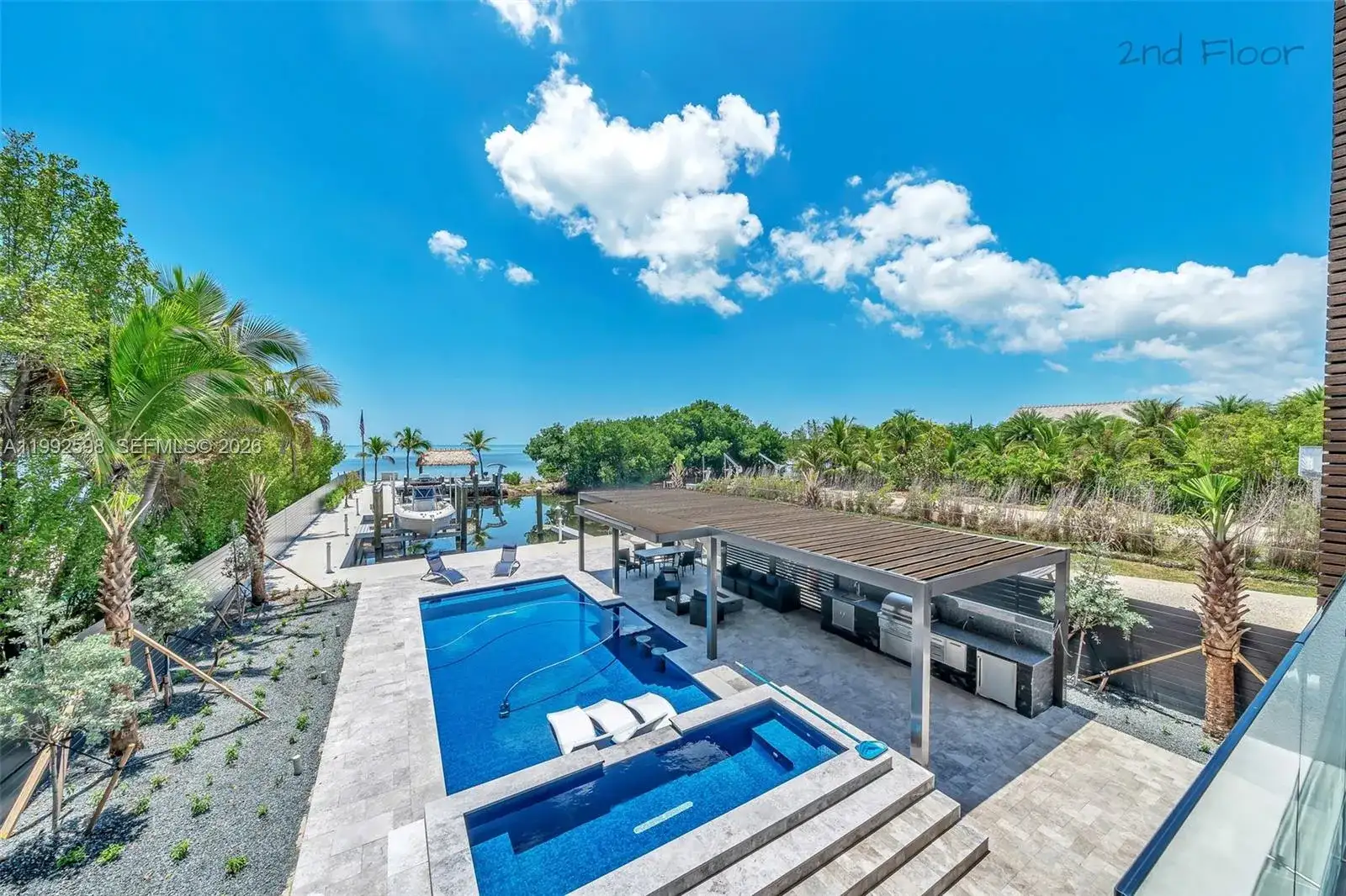 16 Seaside Ave, Islamorada FL 33037 photo 3