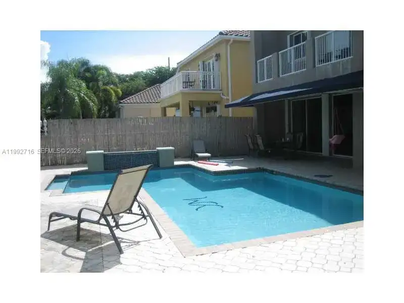 15071 SW 136 PL, Miami FL 33186 photo 4