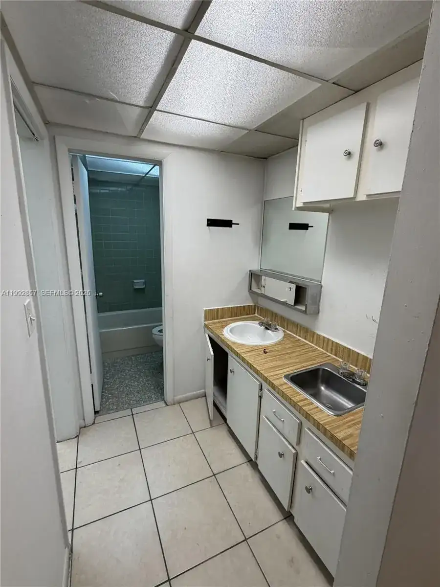7010 NW 186th St # 121A, Hialeah FL 33015 photo 5