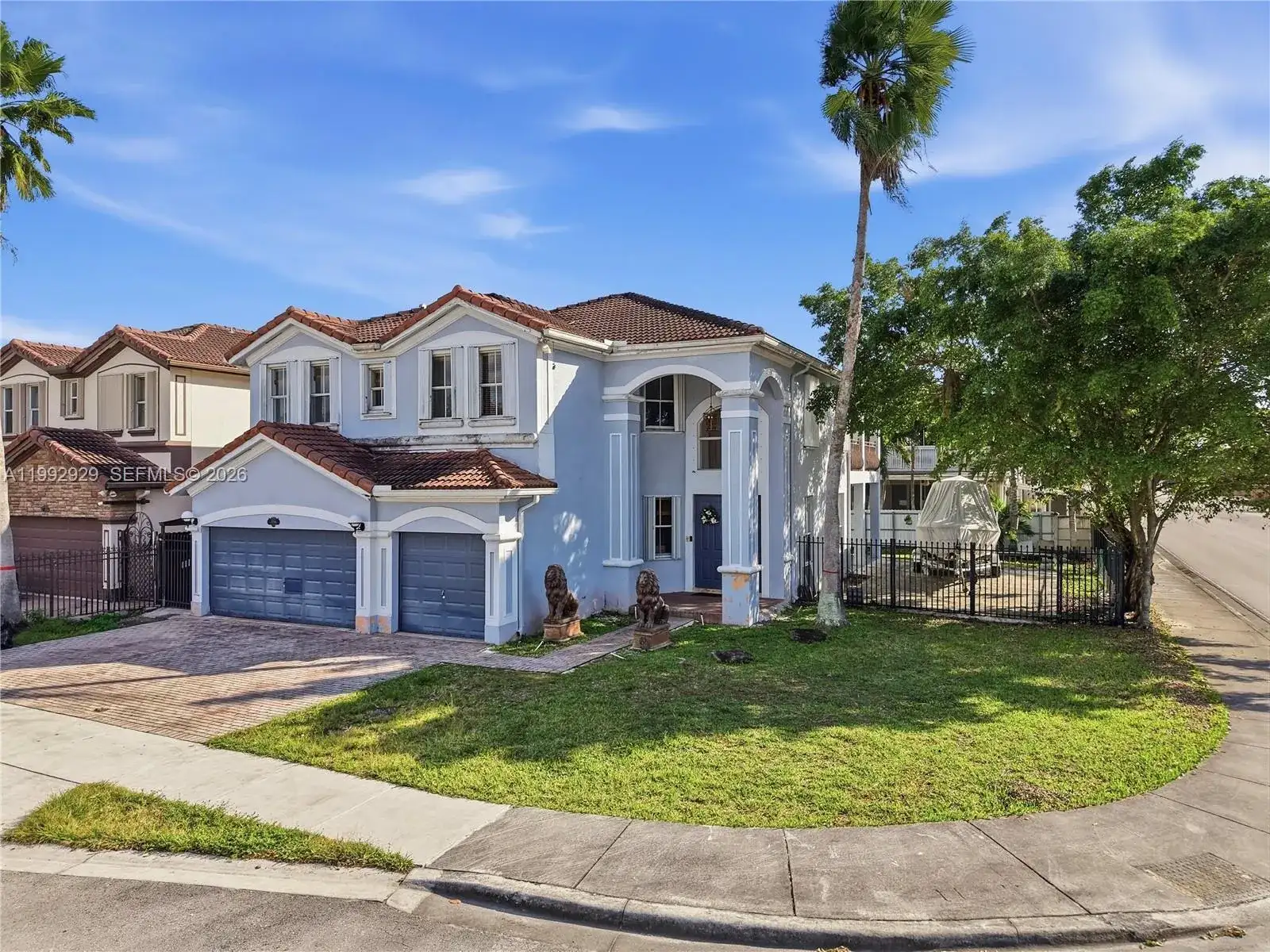 15184 SW 20th St, Miami FL 33185 photo 2