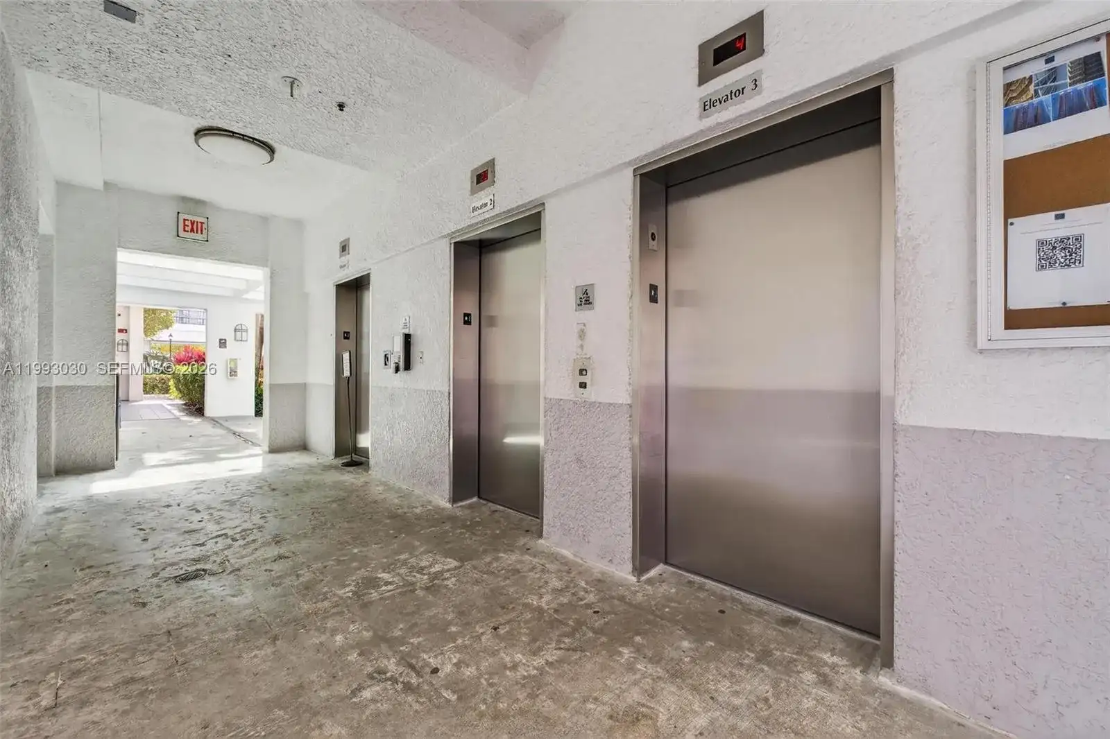 15051 Royal Oaks Ln # 2406, North Miami FL 33181 photo 3