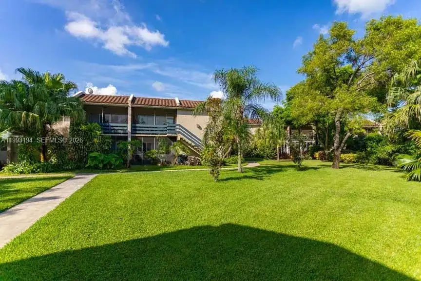 5252 NE 6th Ave # A31, Oakland Park FL 33334 photo 2