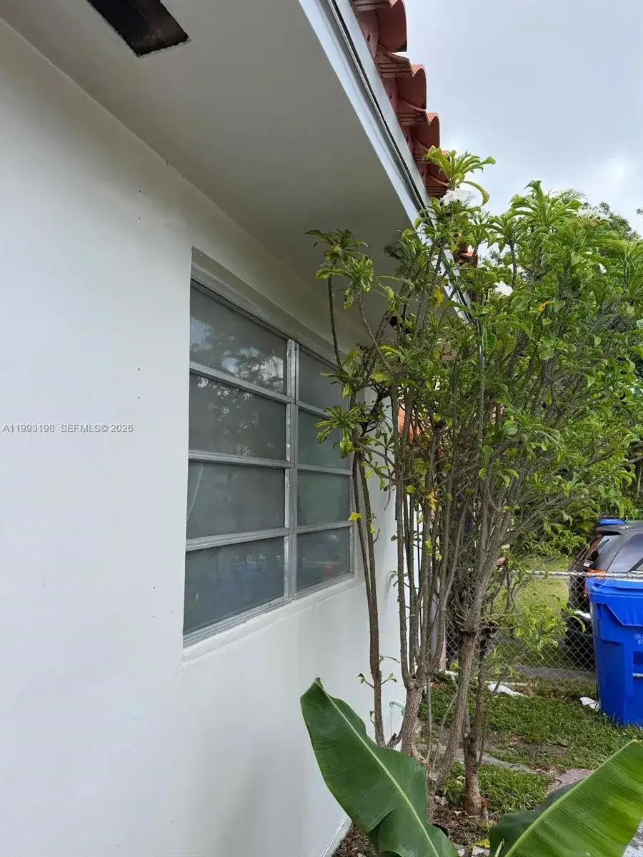 2353 SW 2nd St, Miami FL 33135 photo 2