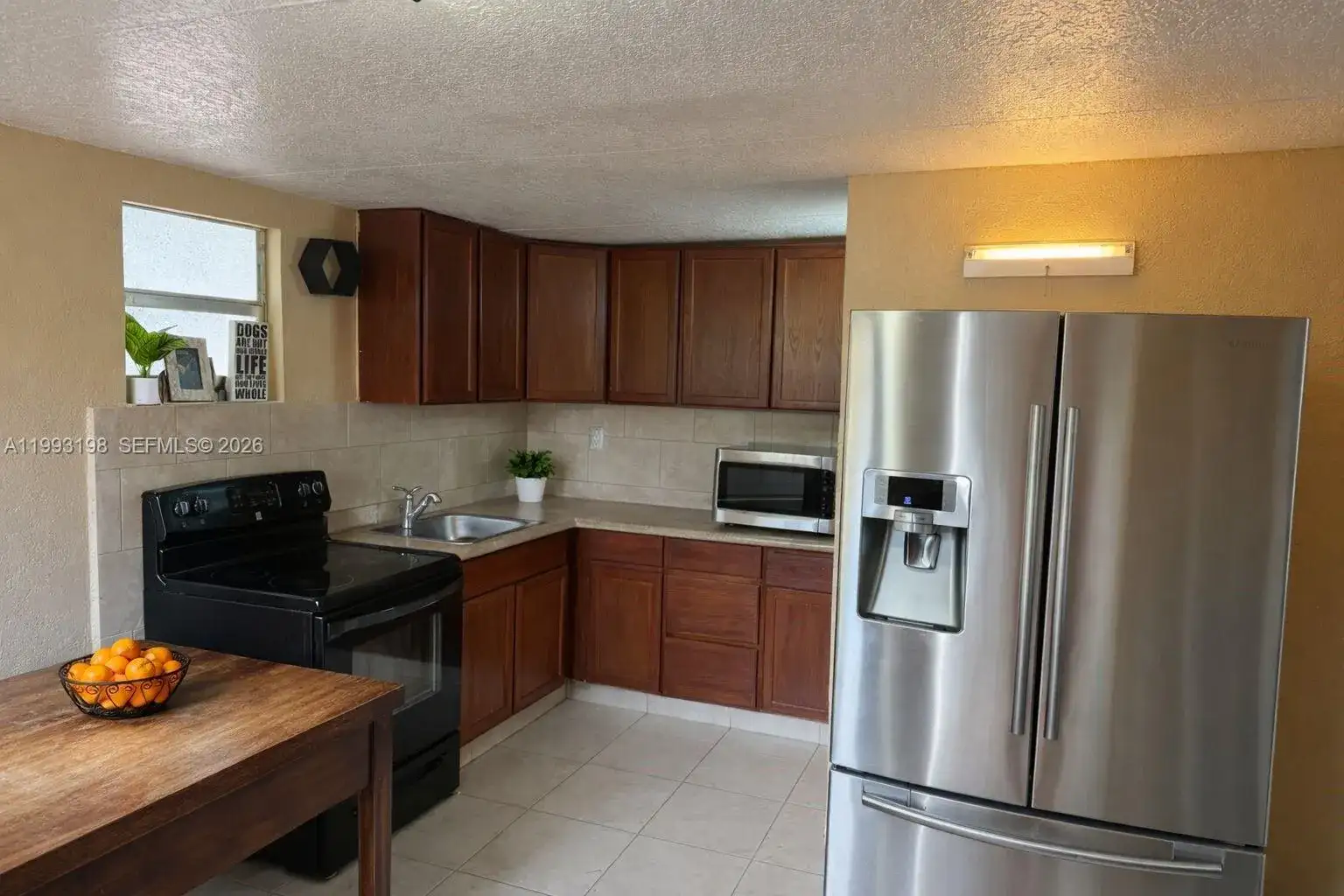 2353 SW 2nd St, Miami FL 33135 photo 4