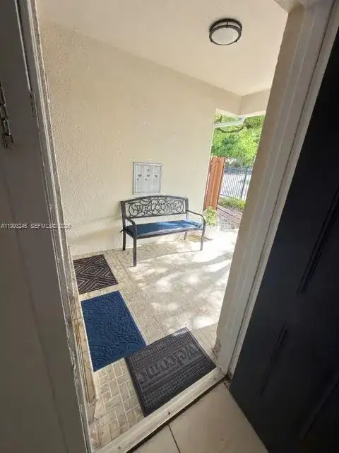 1910 SW 17th Ave # 4, Miami FL 33145 photo 3