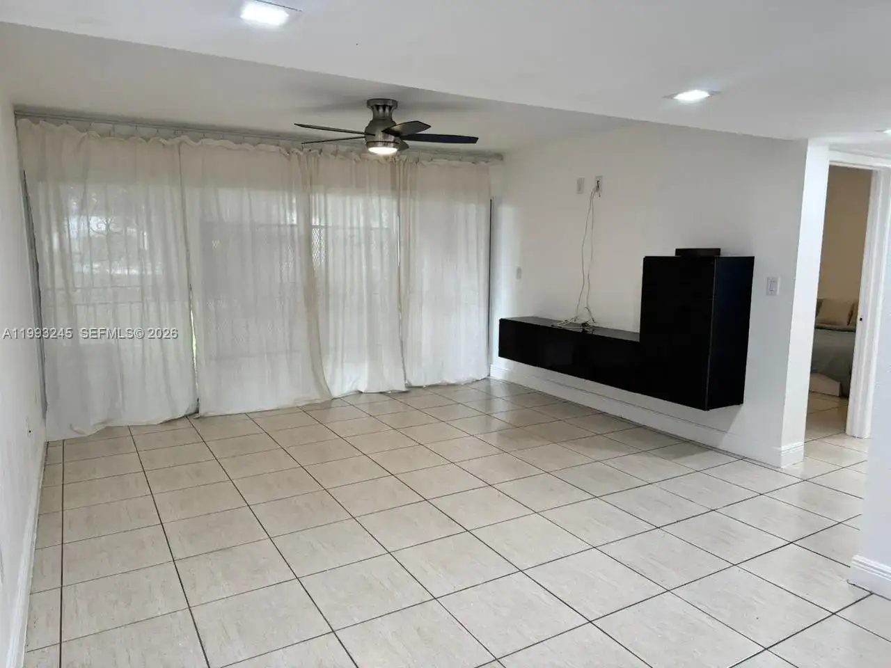 1910 SW 17th Ave # 4, Miami FL 33145 photo 4