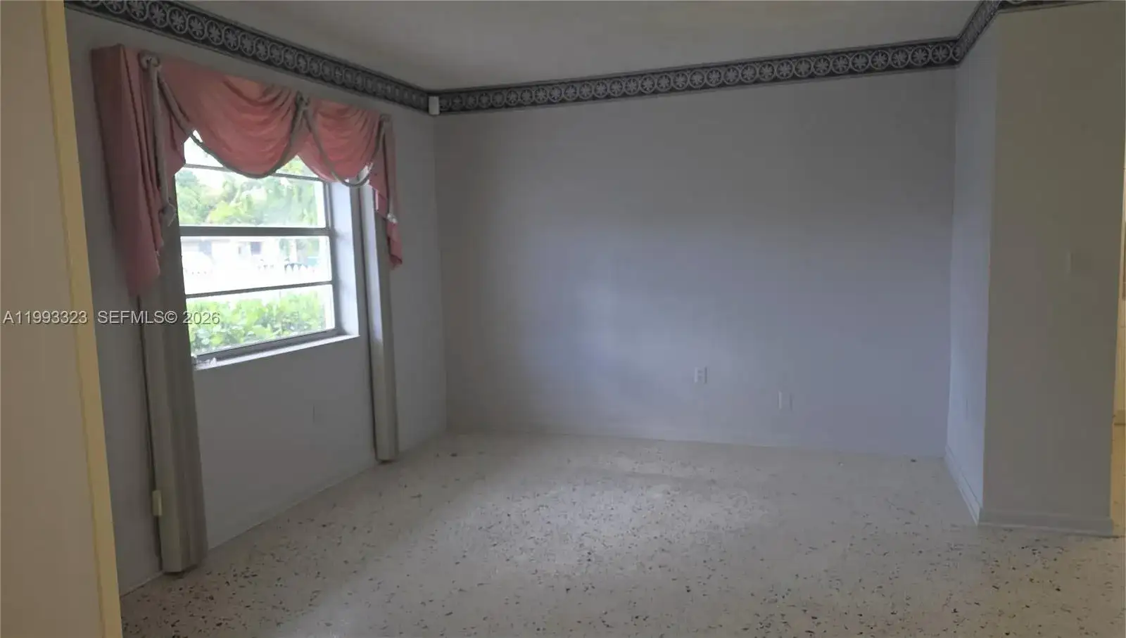 3066 NW 28th St, Miami FL 33142 photo 5