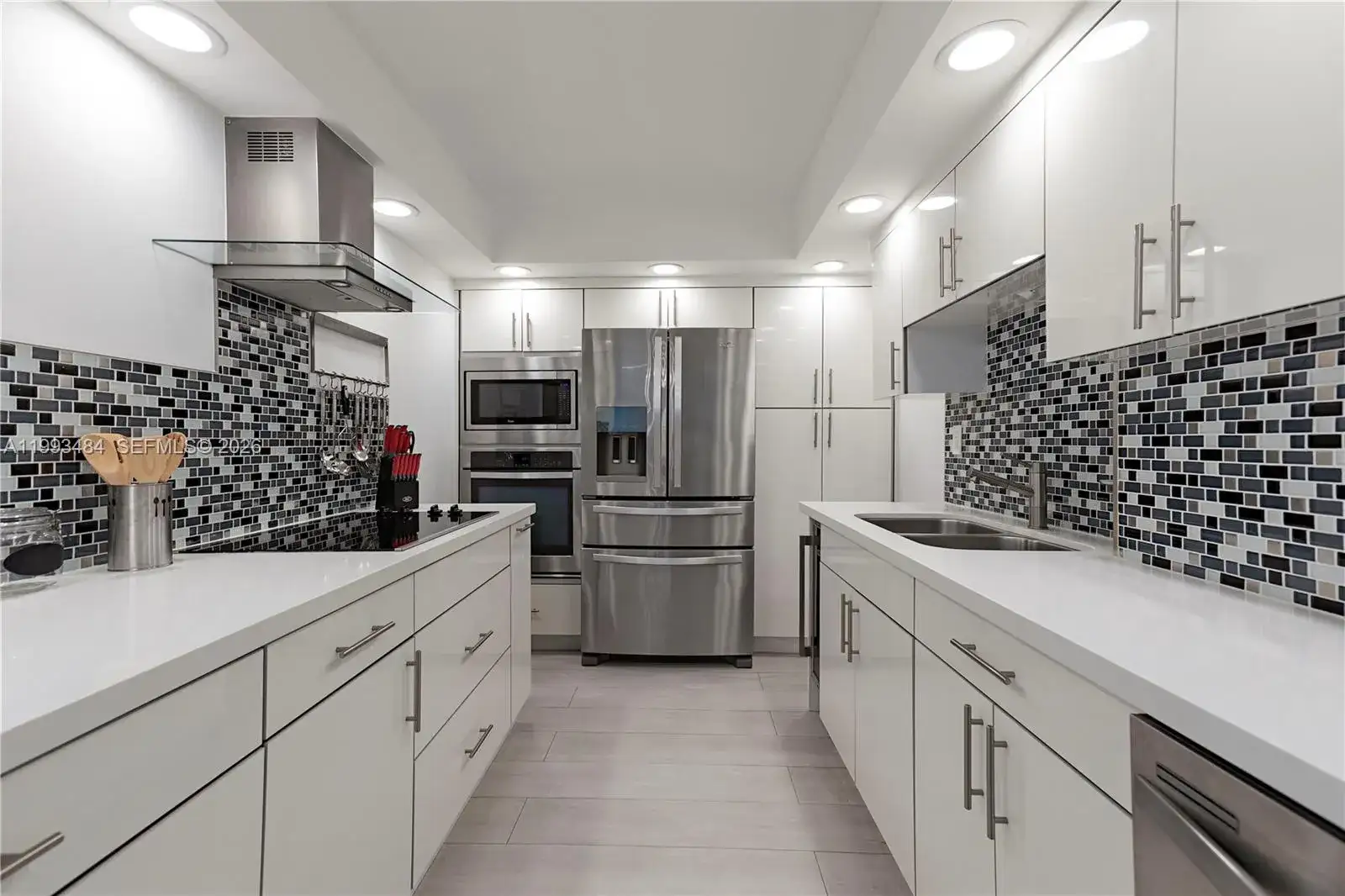 1621 Collins Ave # 206, Miami Beach FL 33139 photo 4