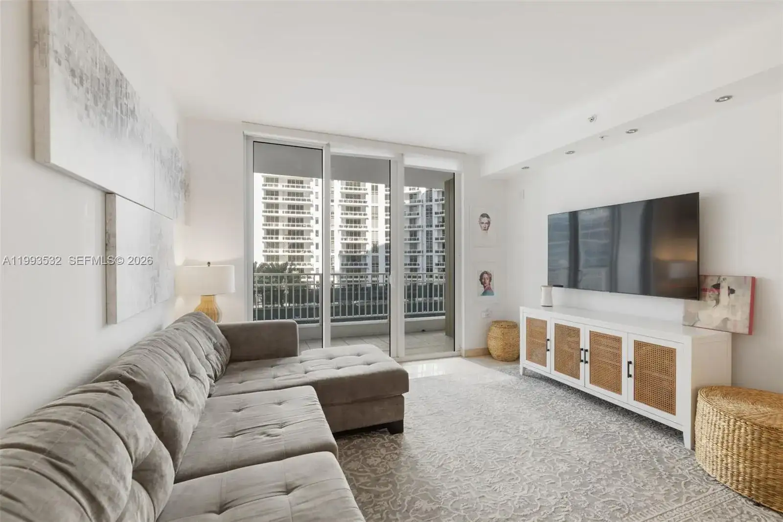 801 Brickell Key Blvd # 806, Miami FL 33131 photo 3