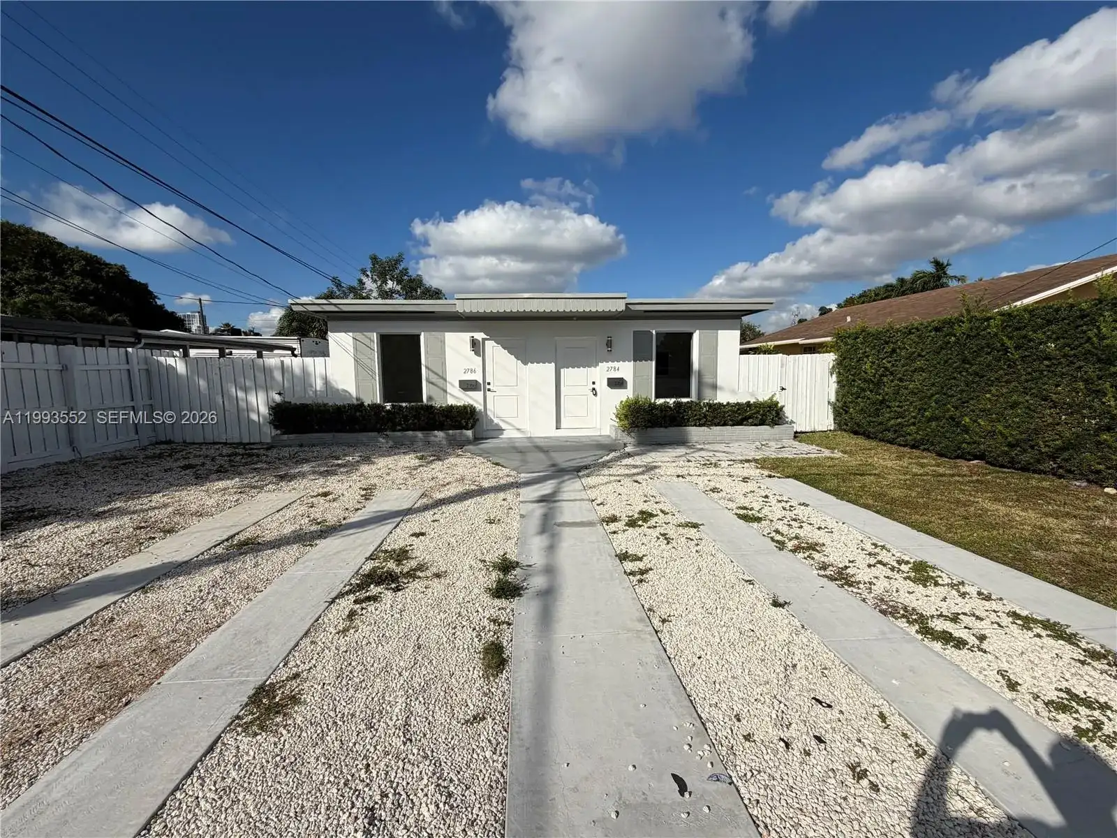 2784 SW 31st Pl, Miami FL 33133 photo 2