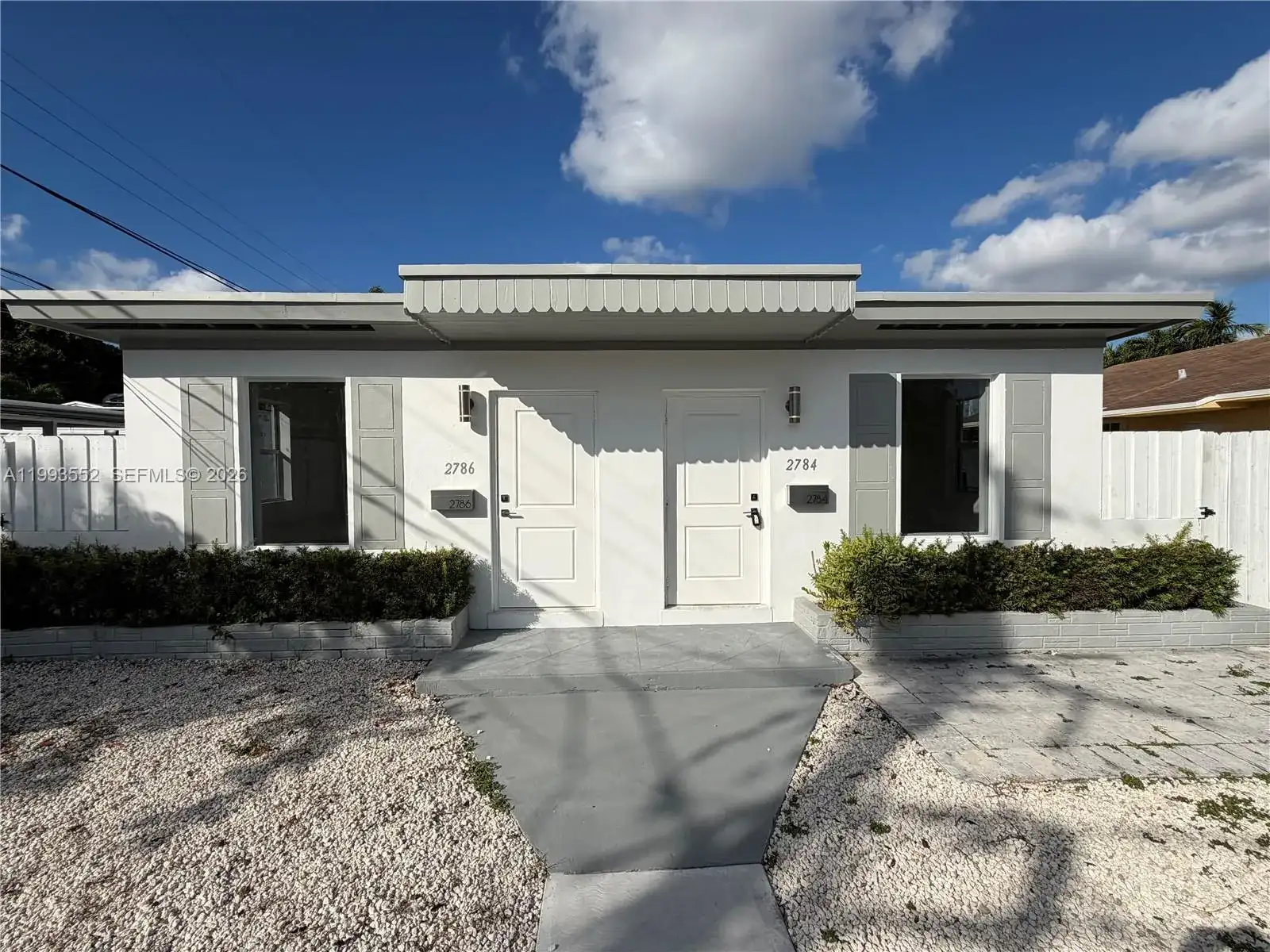 2784 SW 31st Pl, Miami FL 33133 photo 3