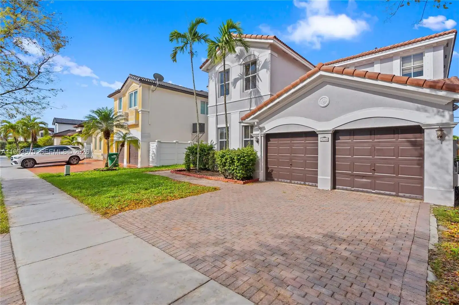 18140 NW 90th Ave, Hialeah FL 33018 photo 2