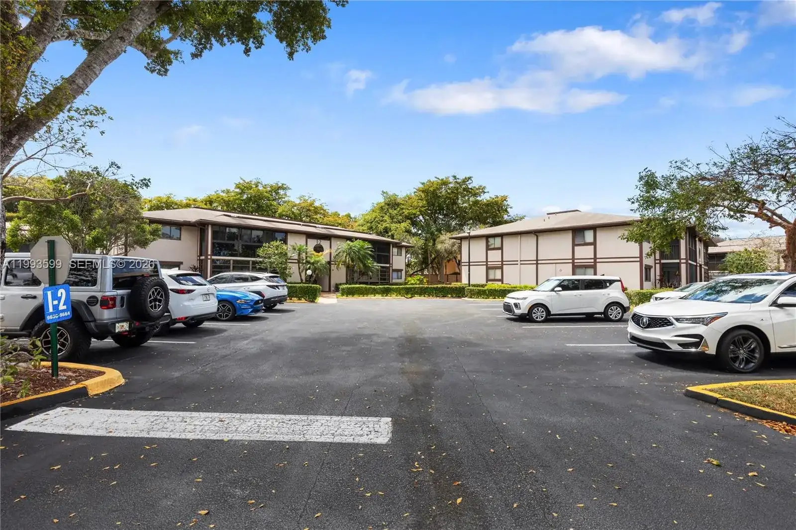 9660 S Belfort Cir # 207, Tamarac FL 33321 photo 3