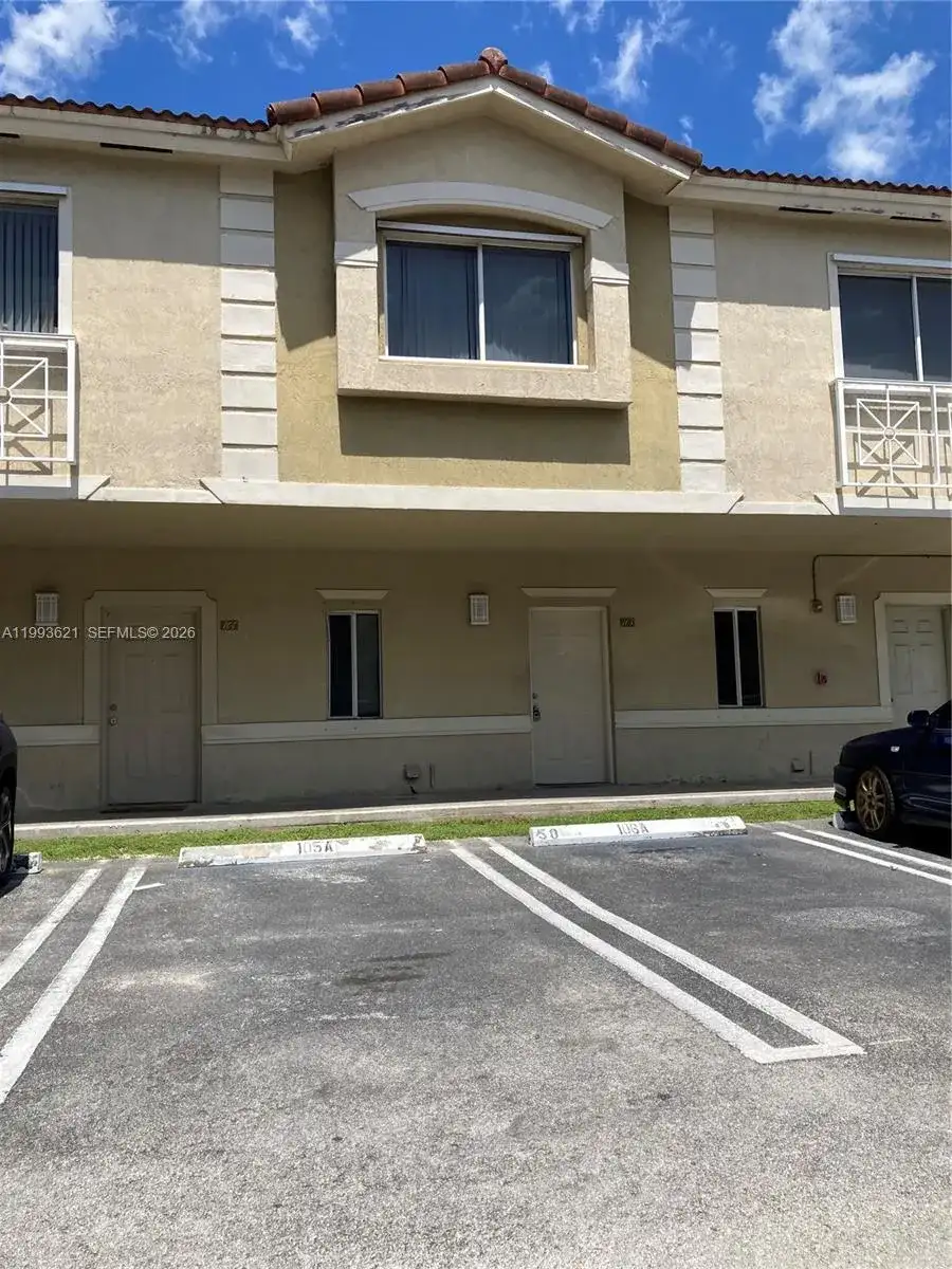 7985 NW 8th St # 105A, Miami FL 33126 photo 2