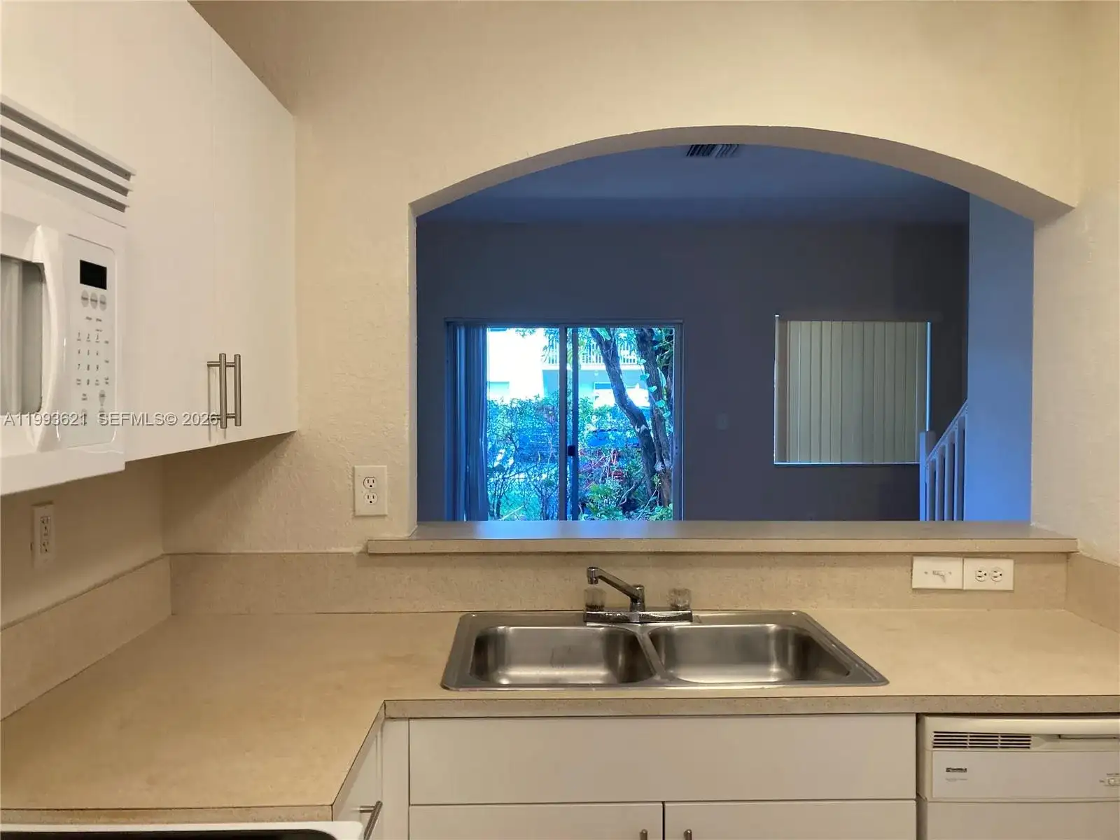 7985 NW 8th St # 105A, Miami FL 33126 photo 5