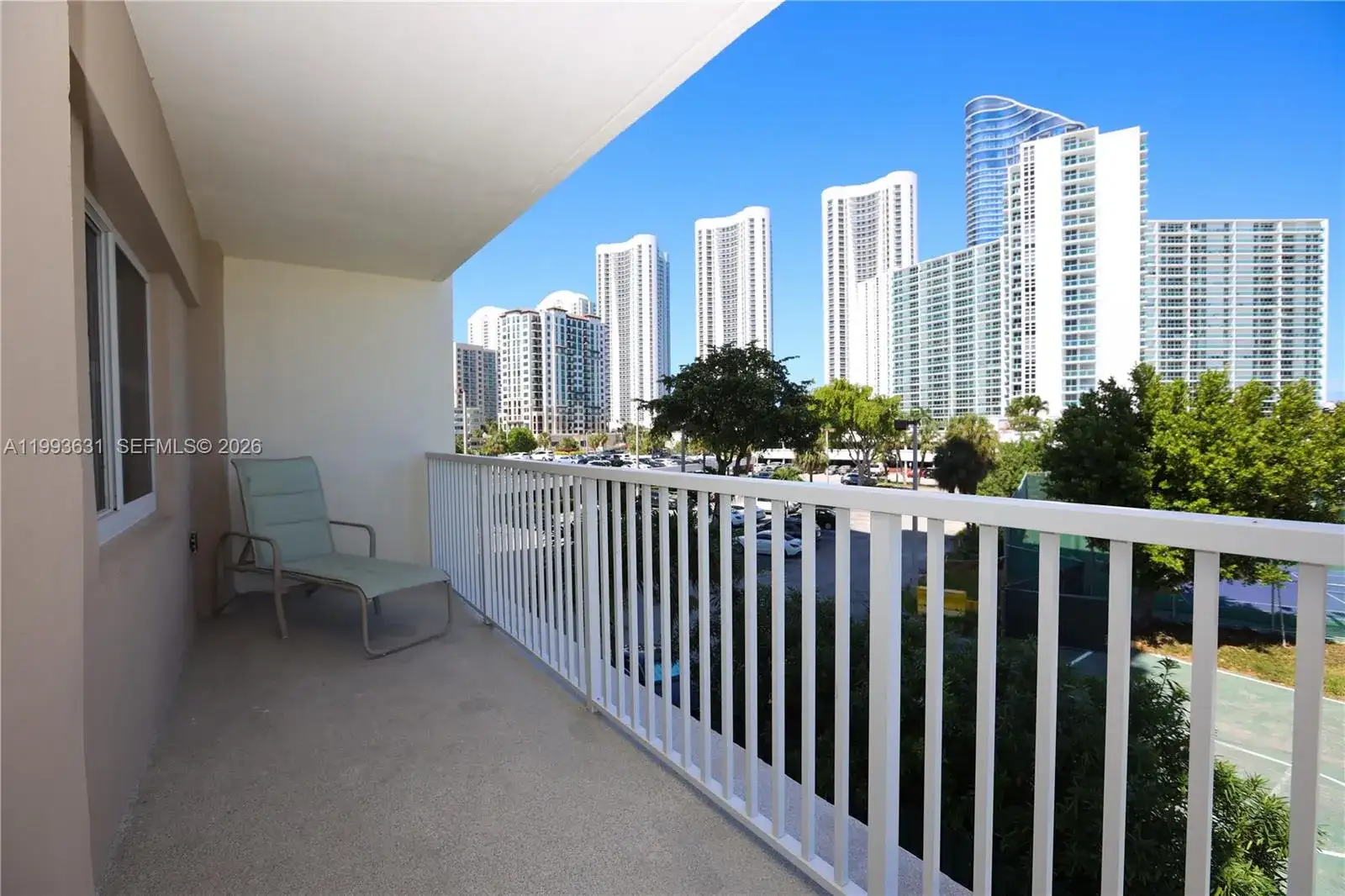 300 Bayview Dr # 216, Sunny Isles Beach FL 33160 photo 2