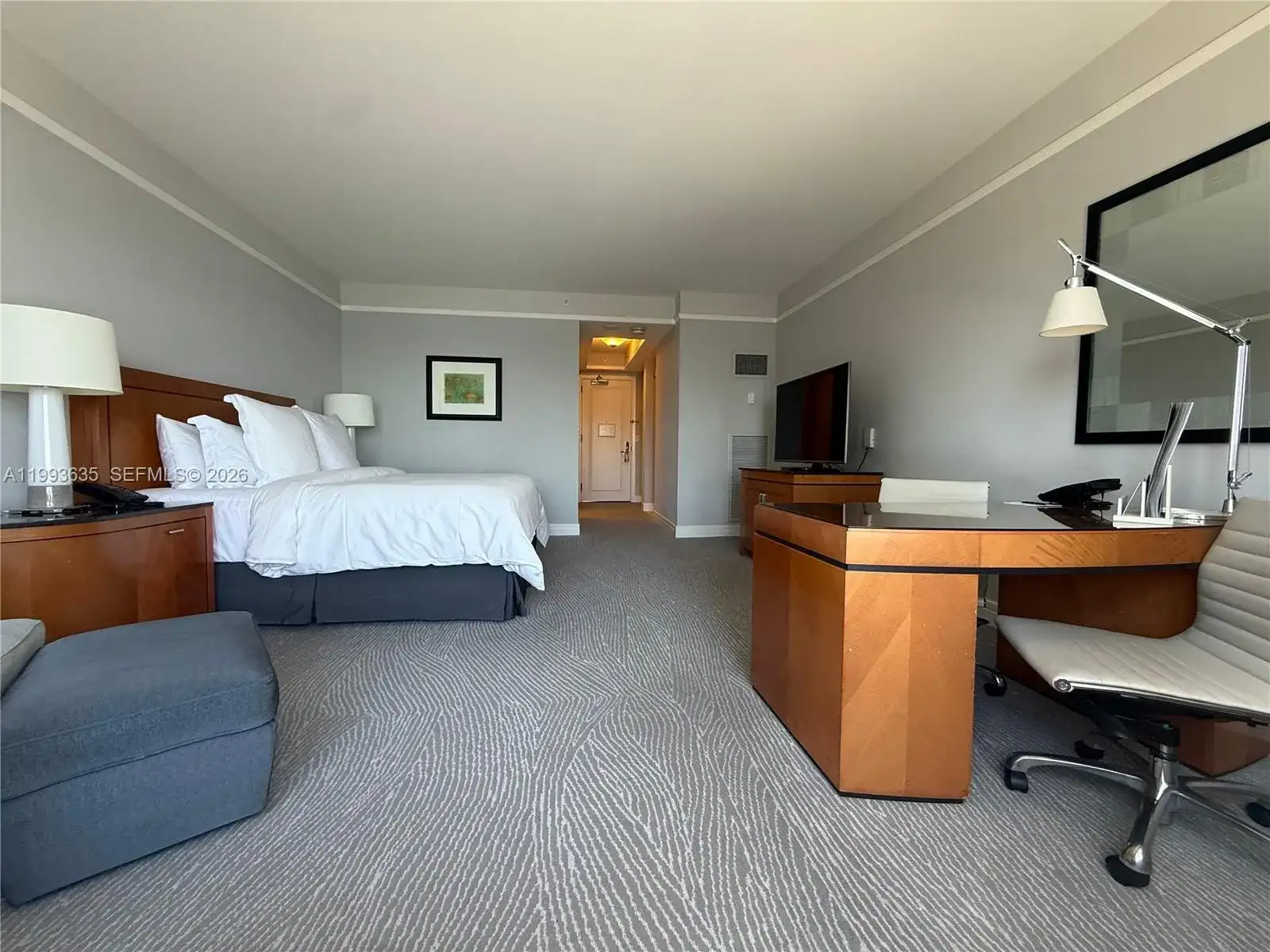 1435 Brickell Ave # 3305, Miami FL 33131 photo 5