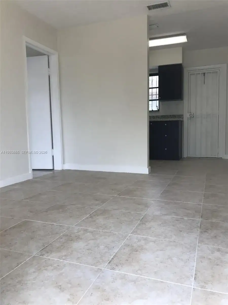2362 NW 34th St # 2, Miami FL 33142 photo 3