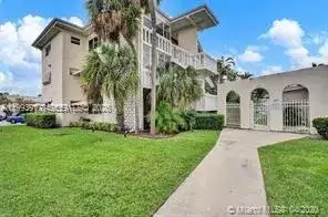 141 NE 10th Ave # 29B, Hallandale Beach FL 33009 photo 3