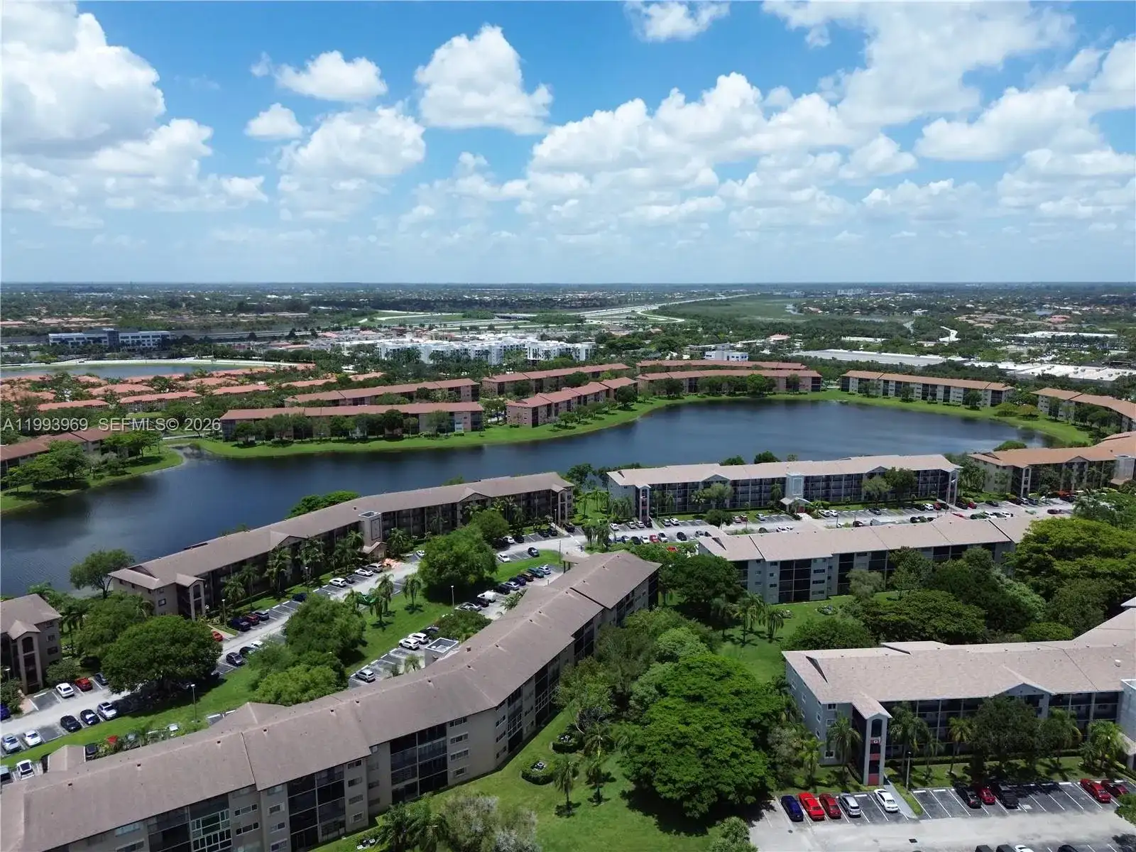 12500 SW 5th Ct # 307M, Pembroke Pines FL 33027 photo 2