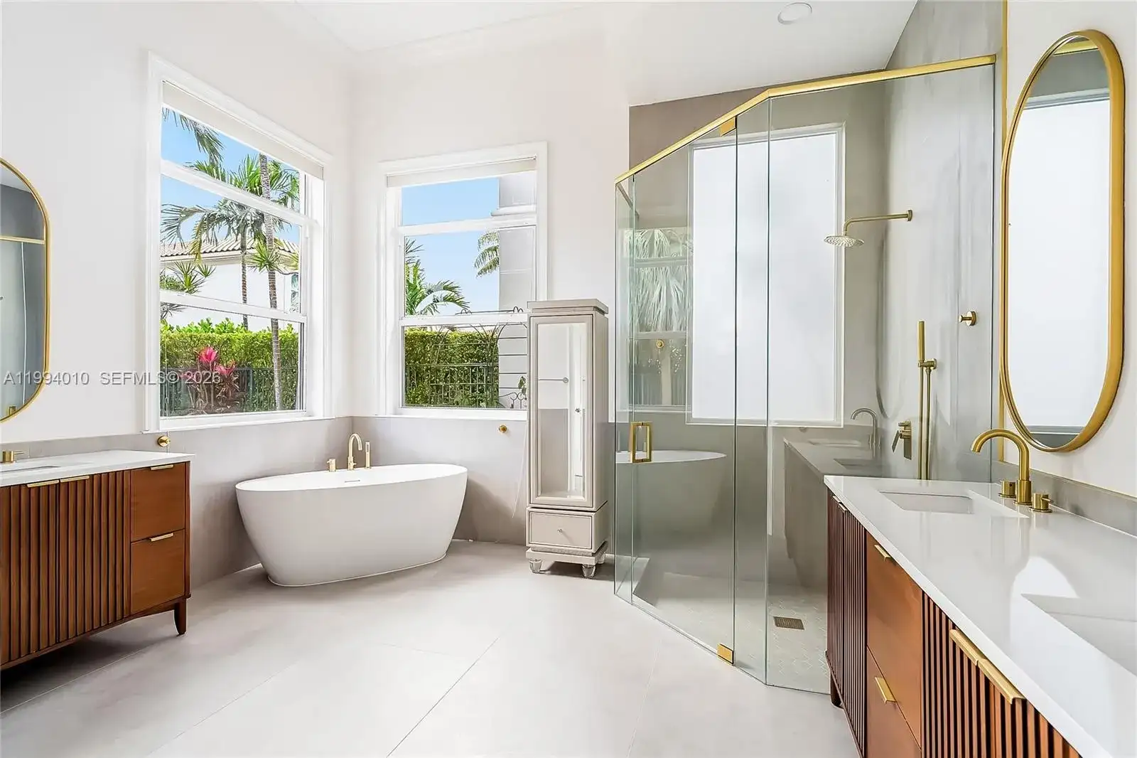 920 Captiva Dr, Hollywood FL 33019 photo 5