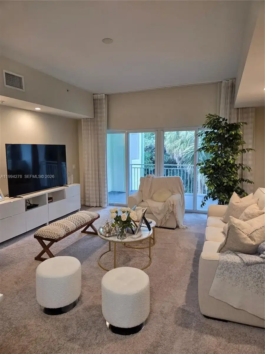 5300 NW 87th Ave # 416, Doral FL 33178 photo 3