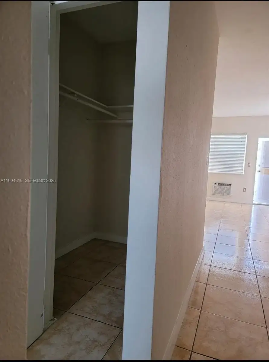 620 76th St # 11, Miami Beach FL 33141 photo 5