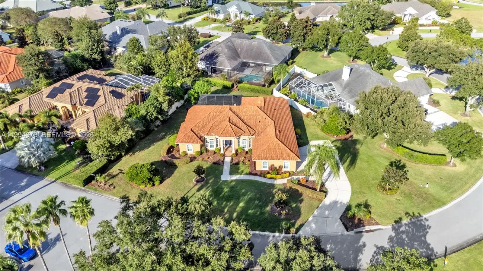 237 Mclean Point, Winter Haven FL 33884 photo 2