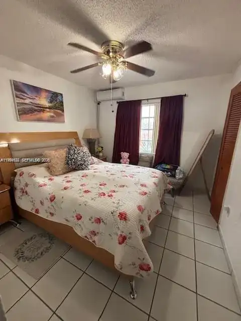 5852 SW 147th Pl, Miami FL 33193 photo 2