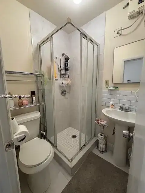 5852 SW 147th Pl, Miami FL 33193 photo 5