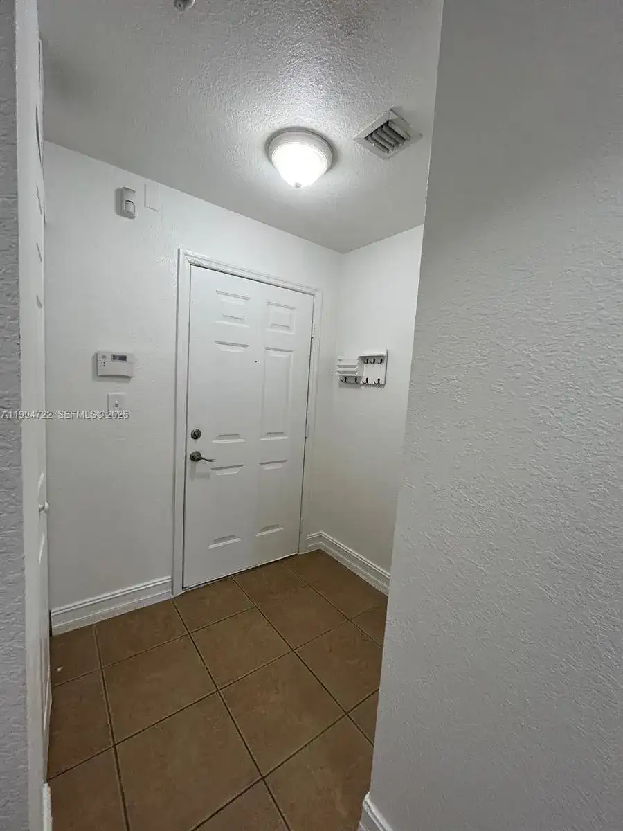7995 NW 8th St # 115, Miami FL 33126 photo 2