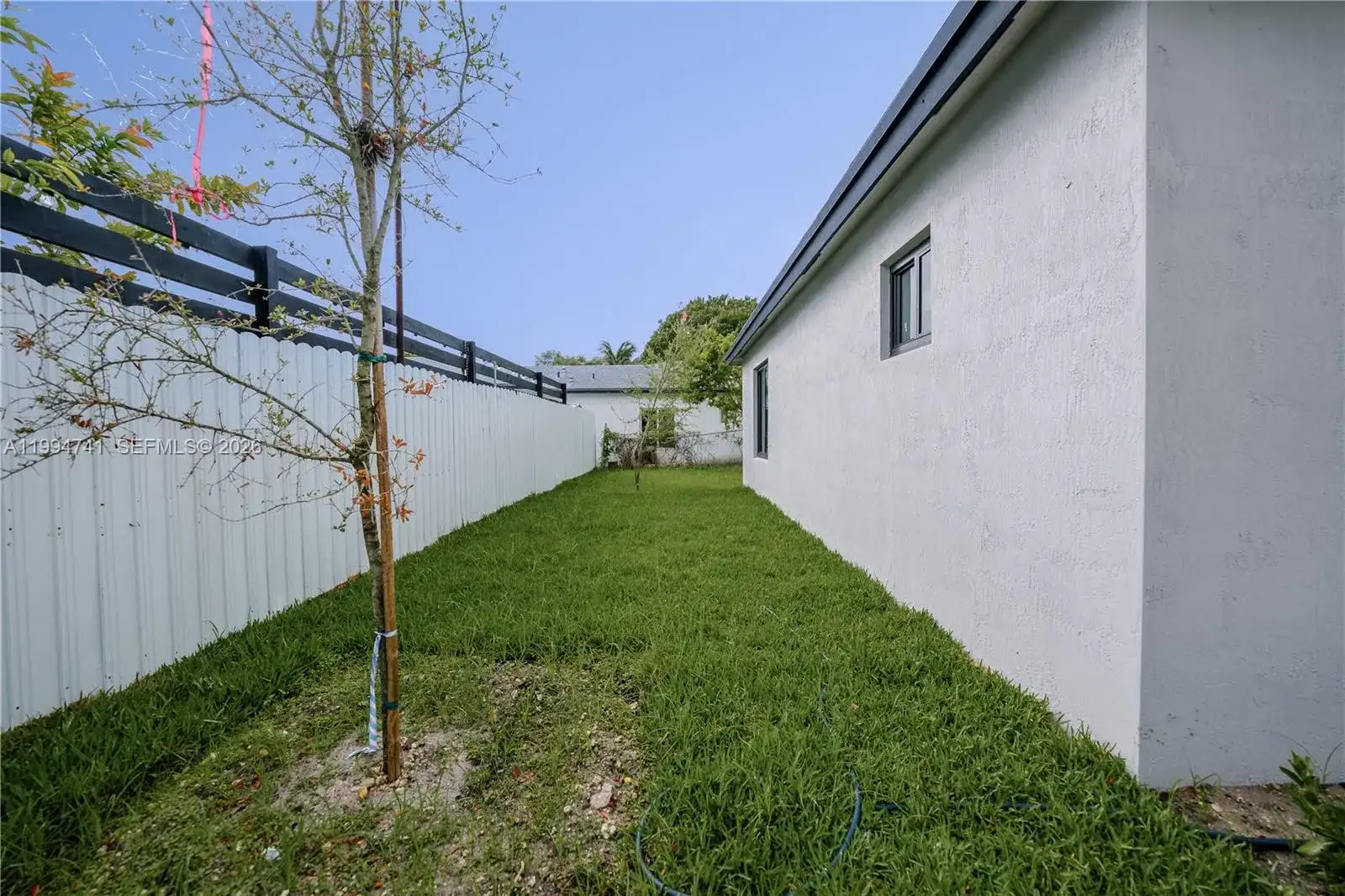 1112 NW 81st St, Miami FL 33150 photo 5