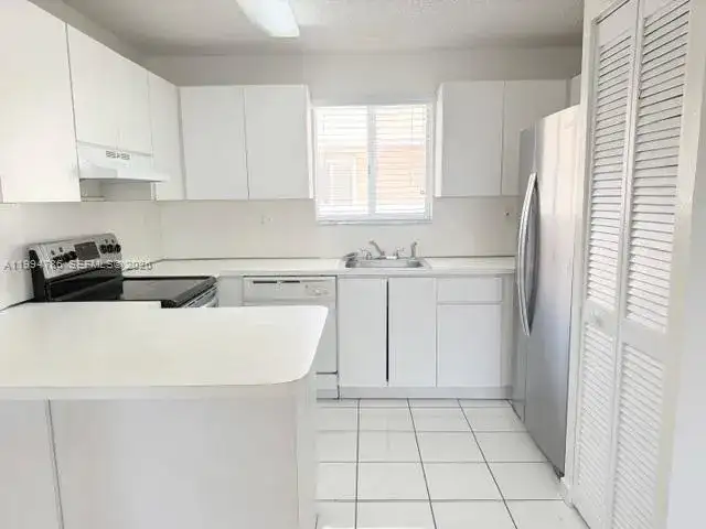 3260 W 70th St # 202, Hialeah FL 33018 photo 4
