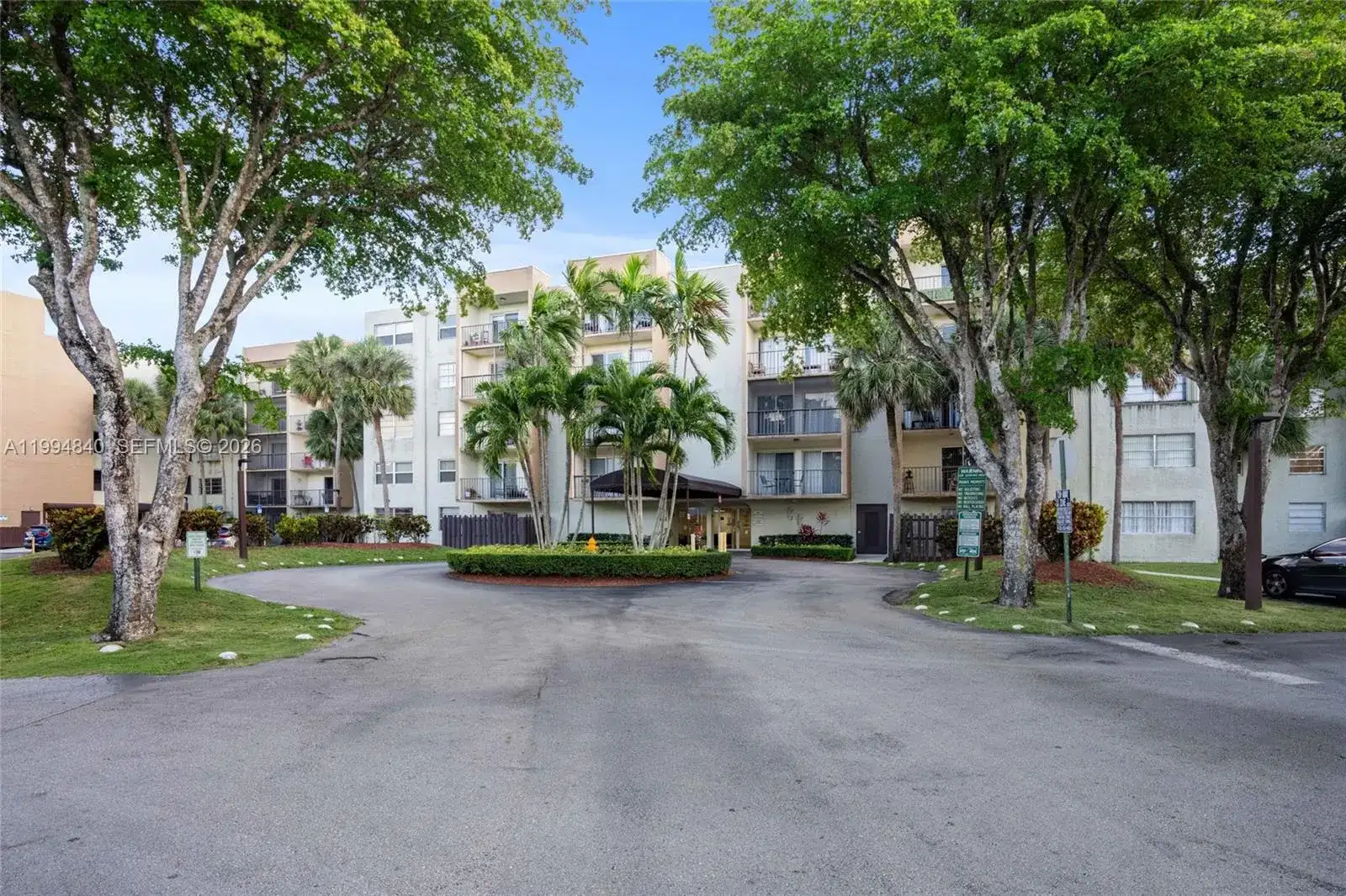 14250 SW 62nd St # 402, Miami FL 33183 photo 3