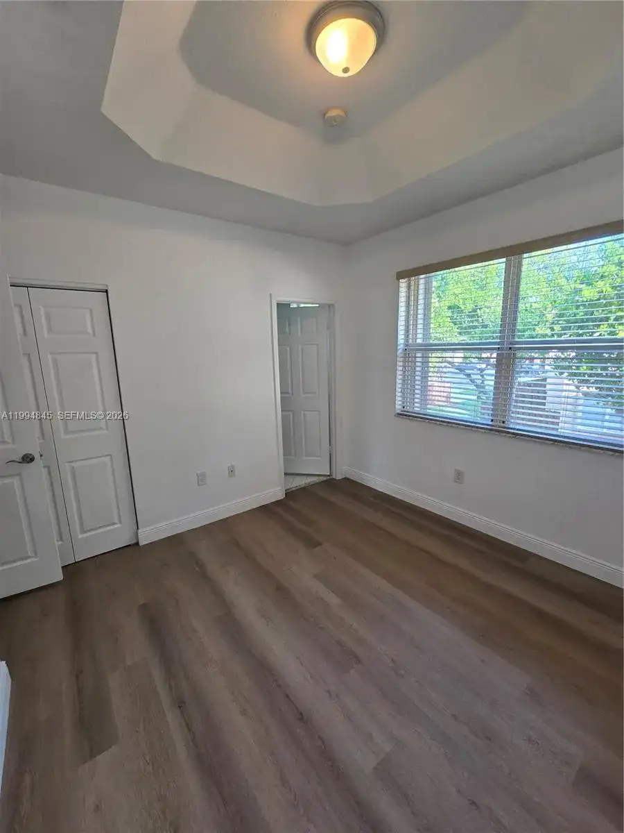 1575 NE 33rd Ave # 9, Homestead FL 33033 photo 2