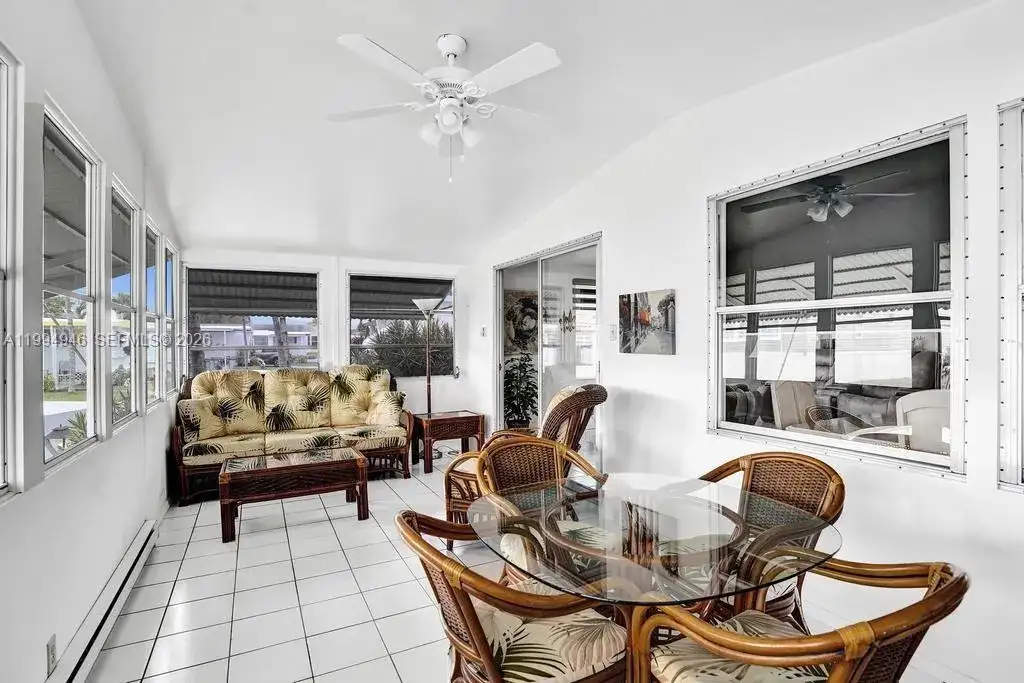 3495 Tee Terrace, Pompano Beach FL 33069 photo 3